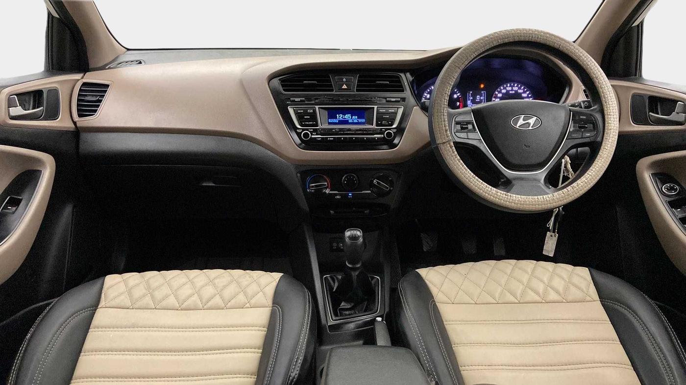 2015 Hyundai Elite i20 MAGNA 1.2, Petrol, Manual, 67,100 km, Dashboard