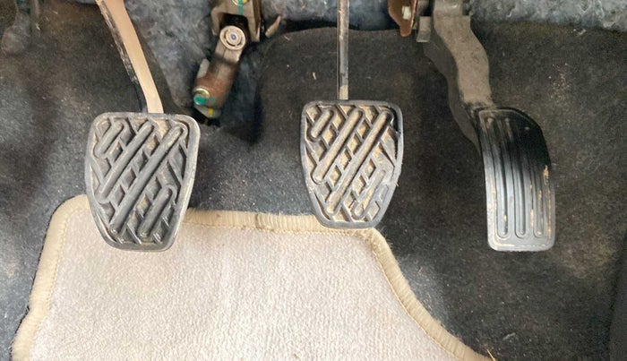 2017 Datsun Go T, Petrol, Manual, 35,091 km, Pedals