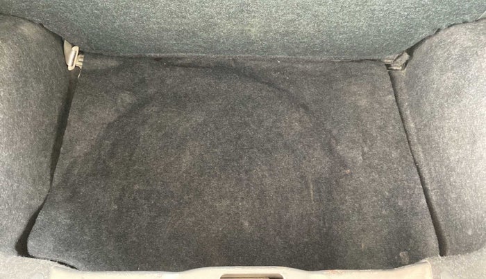 2017 Datsun Go T, Petrol, Manual, 35,091 km, Boot Inside