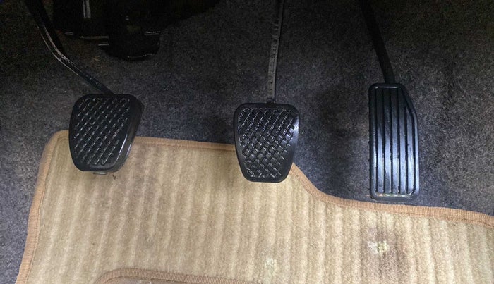 2013 Honda Brio S MT, Petrol, Manual, 51,168 km, Pedals