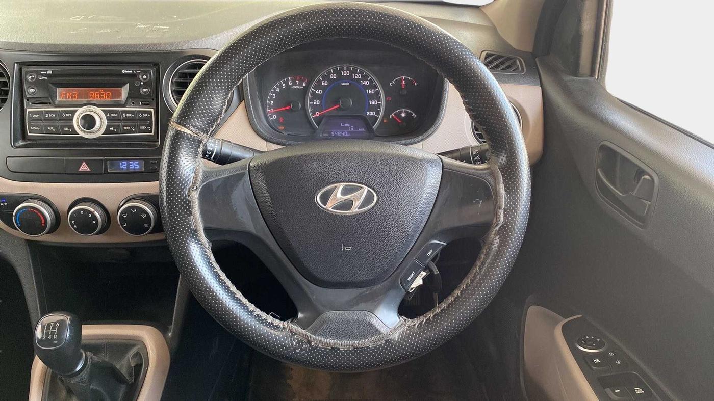 2013 Hyundai Grand i10 MAGNA 1.2 KAPPA VTVT, Petrol, Manual, 95,061 km, Steering Wheel Close Up