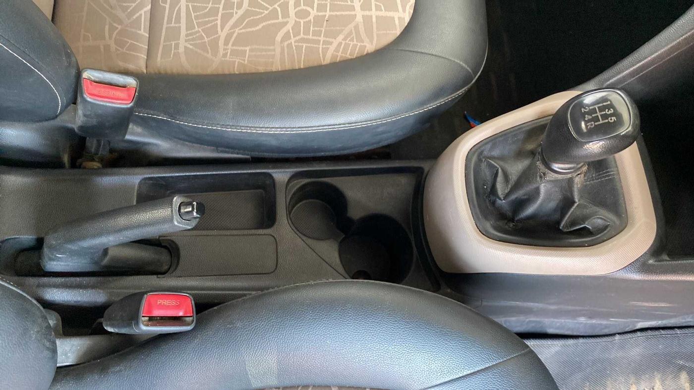 2013 Hyundai Grand i10 MAGNA 1.2 KAPPA VTVT, Petrol, Manual, 95,061 km, Gear Lever