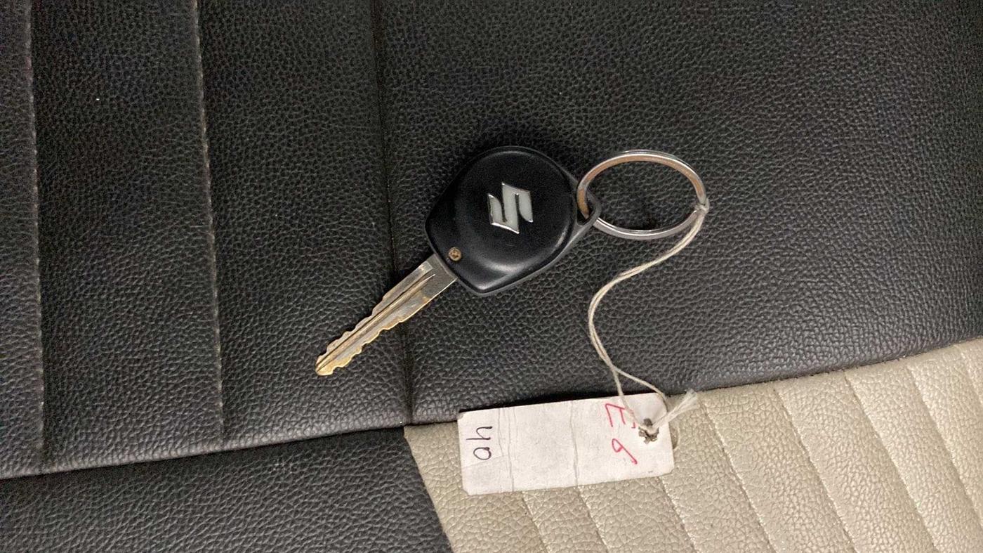 2020 Maruti Baleno DELTA PETROL 1.2, Petrol, Manual, 60,770 km, Key Close Up