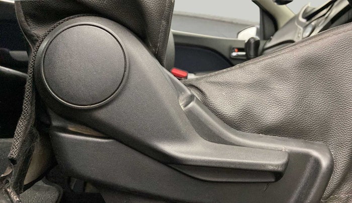 2020 Maruti Baleno DELTA PETROL 1.2, Petrol, Manual, 60,770 km, Driver Side Adjustment Panel