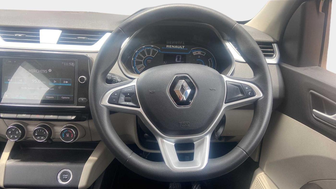 2021 Renault TRIBER RXZ AMT, Petrol, Automatic, 8,850 km, Steering Wheel Close Up
