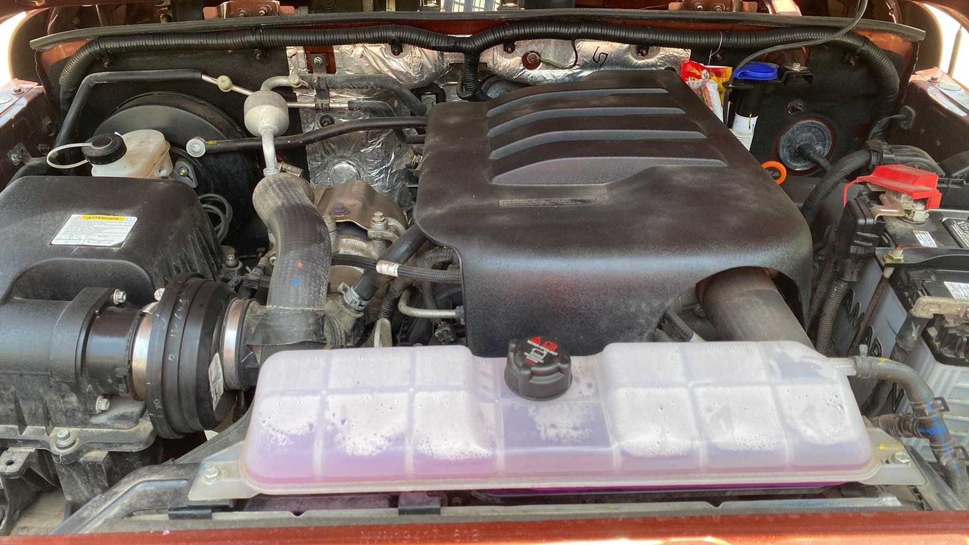 2022 Mahindra Thar LX PETROL HT 4WD AT, Petrol, Automatic, 5,285 km, Open Bonet