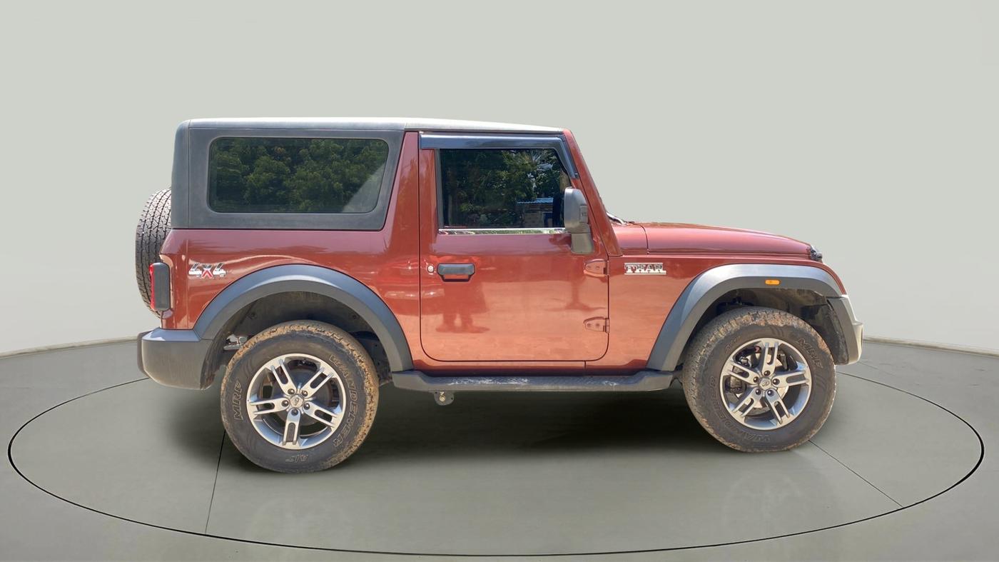 2022 Mahindra Thar LX PETROL HT 4WD AT, Petrol, Automatic, 5,285 km, Right Side