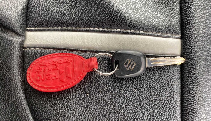 2018 Maruti Alto 800 LXI, Petrol, Manual, 18,578 km, Key Close Up