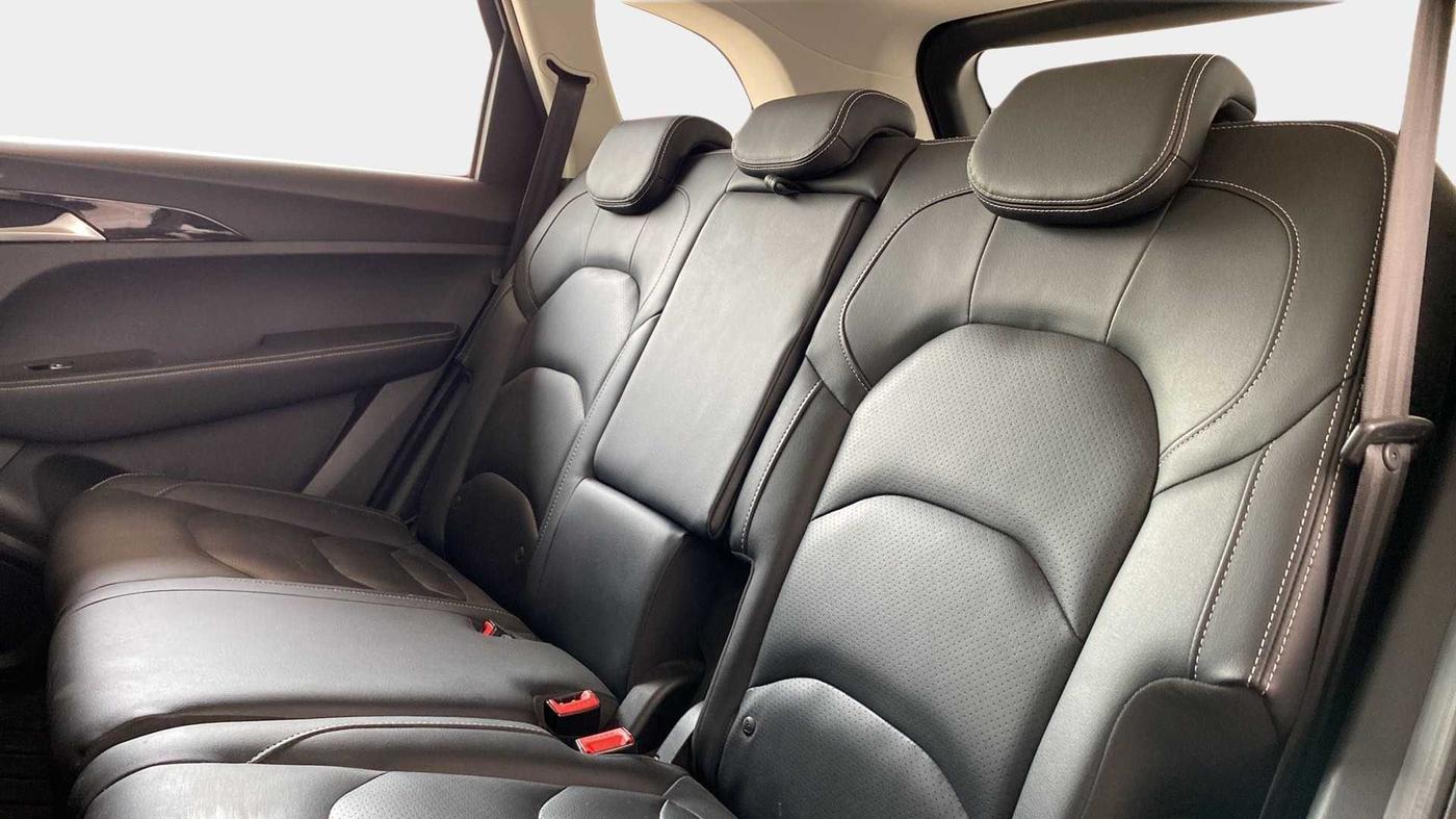 2020 MG HECTOR SHARP 1.5 DCT PETROL, Petrol, Automatic, 35,964 km, Right Side Rear Door Cabin