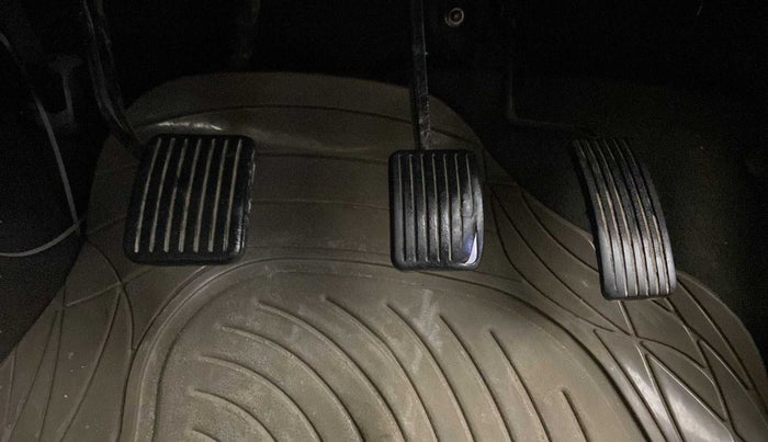 2013 Hyundai i10 MAGNA 1.1, Petrol, Manual, 53,297 km, Pedals