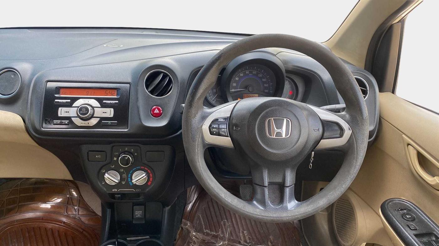 2015 Honda Amaze 1.2L I-VTEC S, Petrol, Manual, 75,568 km, Steering Wheel Close Up