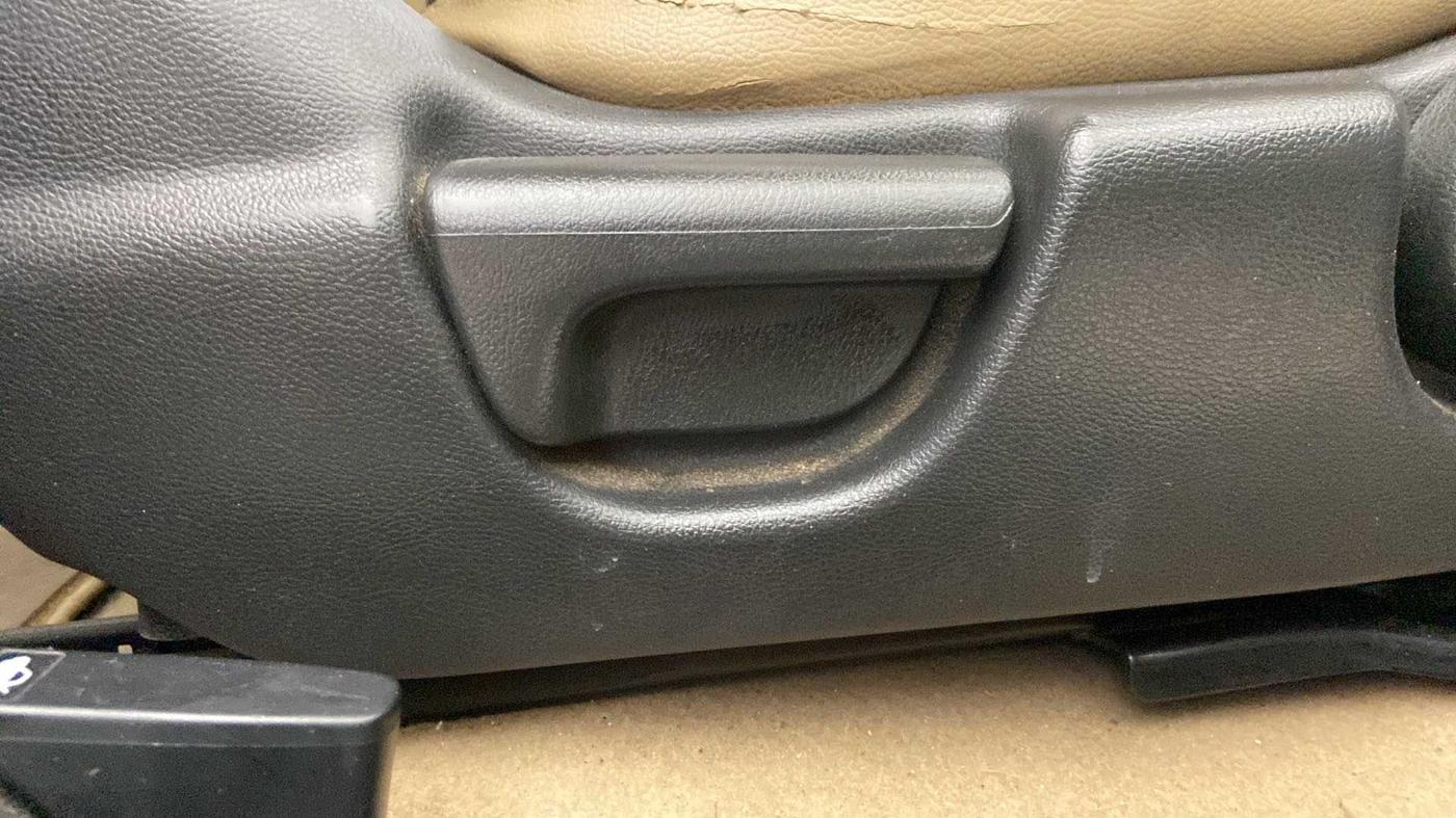 2017 Honda City 1.5L I-VTEC SV, Petrol, Manual, 78,608 km, Driver Side Adjustment Panel