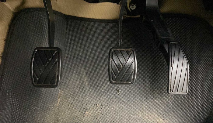 2021 Maruti S PRESSO VXI+, CNG, Manual, 26,875 km, Pedals