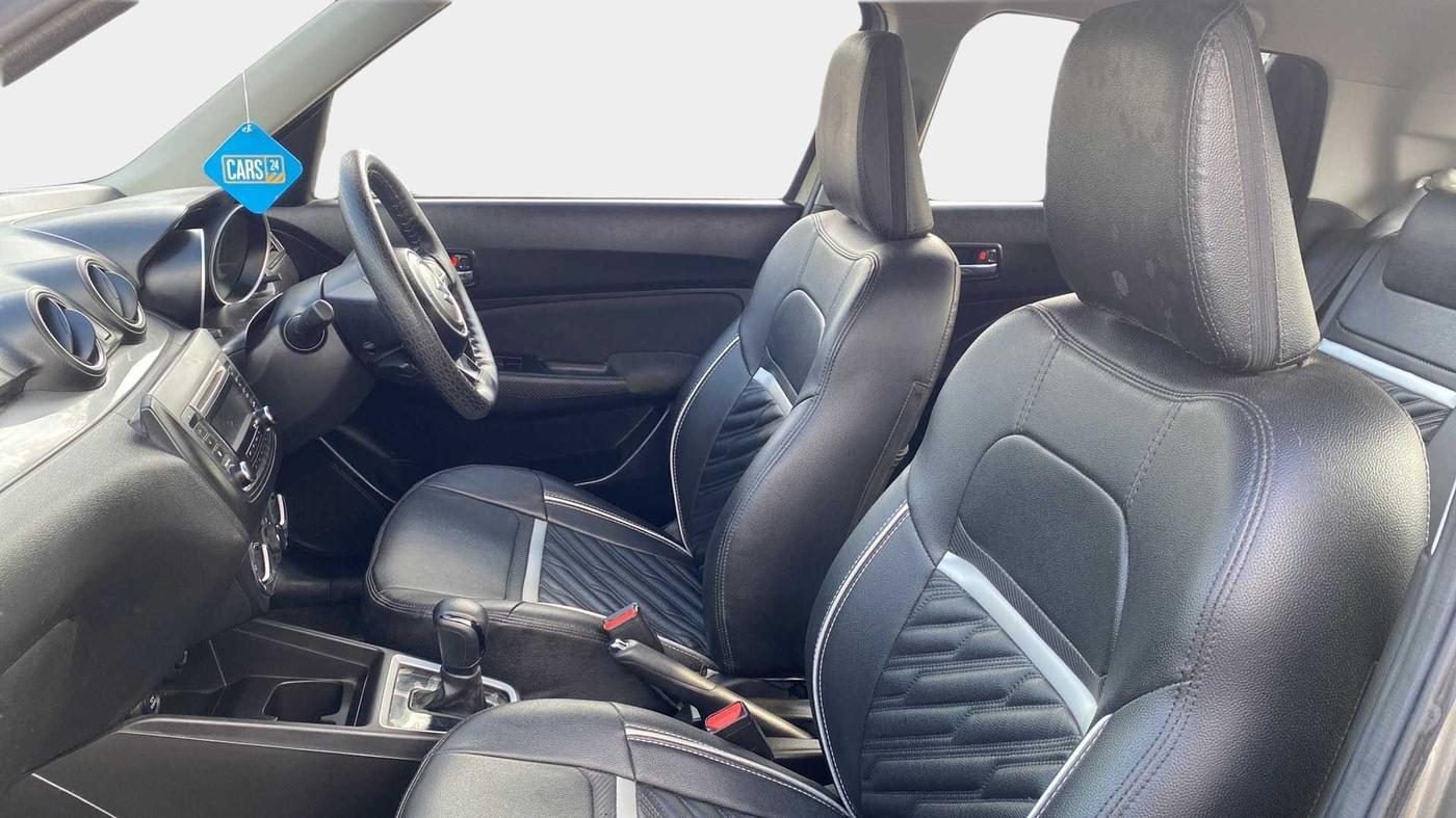 2018 Maruti Swift VXI AMT, Petrol, Automatic, 1,861 km, Right Side Front Door Cabin