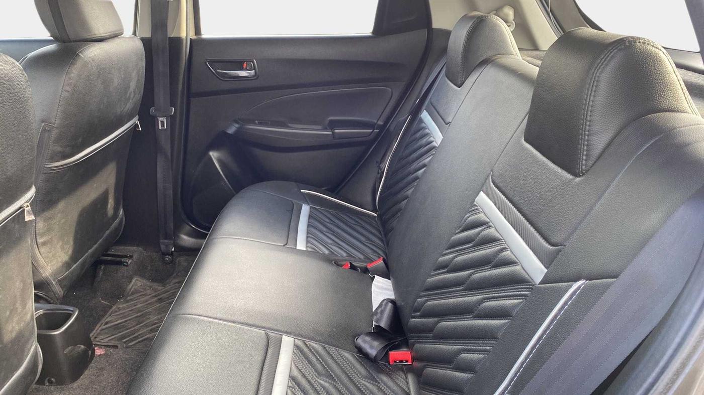 2018 Maruti Swift VXI AMT, Petrol, Automatic, 1,861 km, Right Side Rear Door Cabin