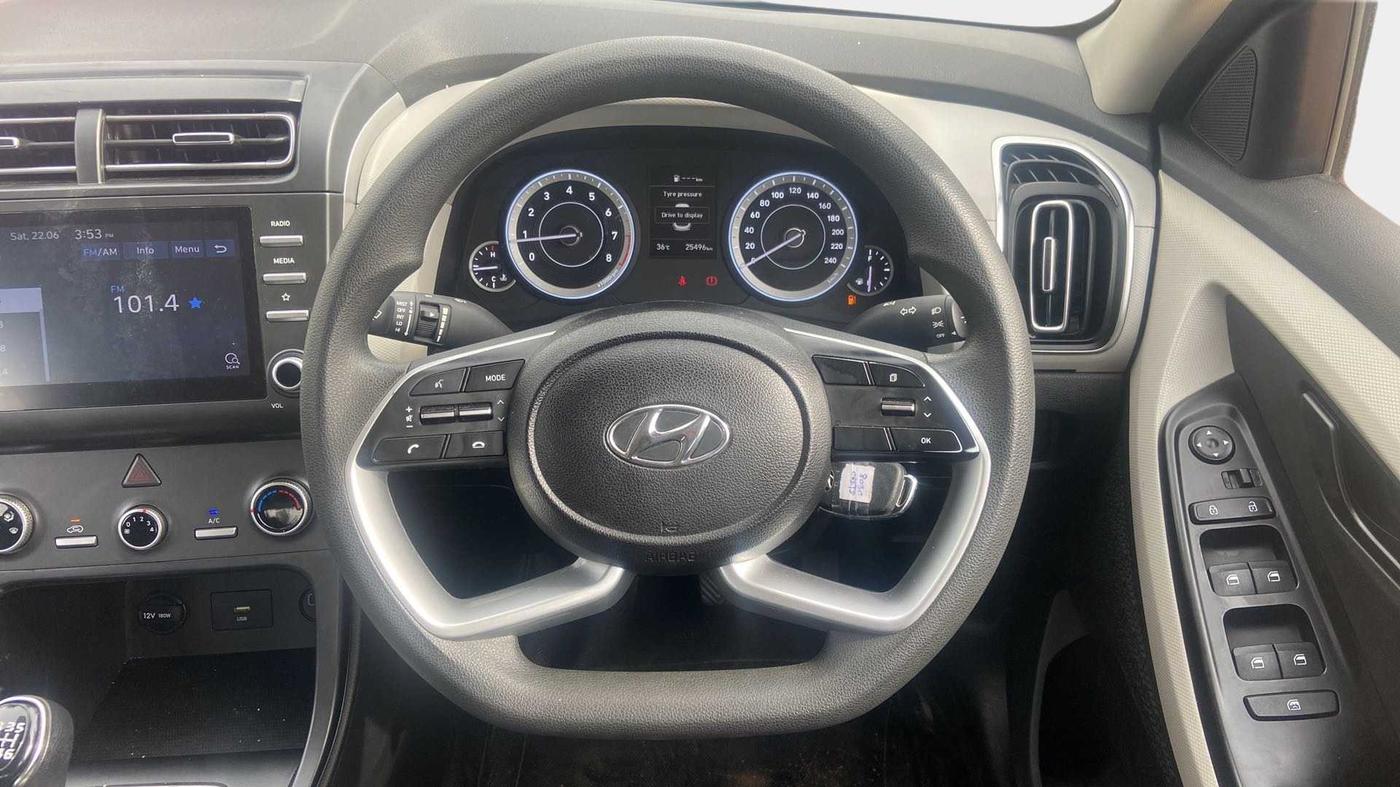 2022 Hyundai Creta EX 1.5 PETROL, Petrol, Manual, 25,492 km, Steering Wheel Close Up