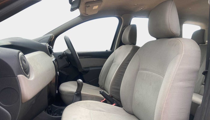 2015 Renault Duster 85 PS RXL DIESEL, Diesel, Manual, 67,527 km, Right Side Front Door Cabin