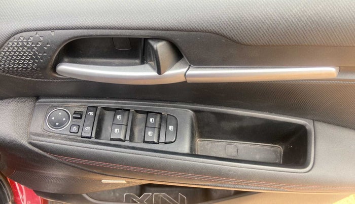 2021 KIA SONET GTX PLUS 1.5 AT, Diesel, Automatic, 28,119 km, Driver Side Door Panels Control