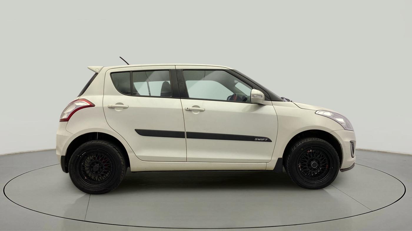 2013 Maruti Swift VXI, Petrol, Manual, 42,891 km, Right Side View