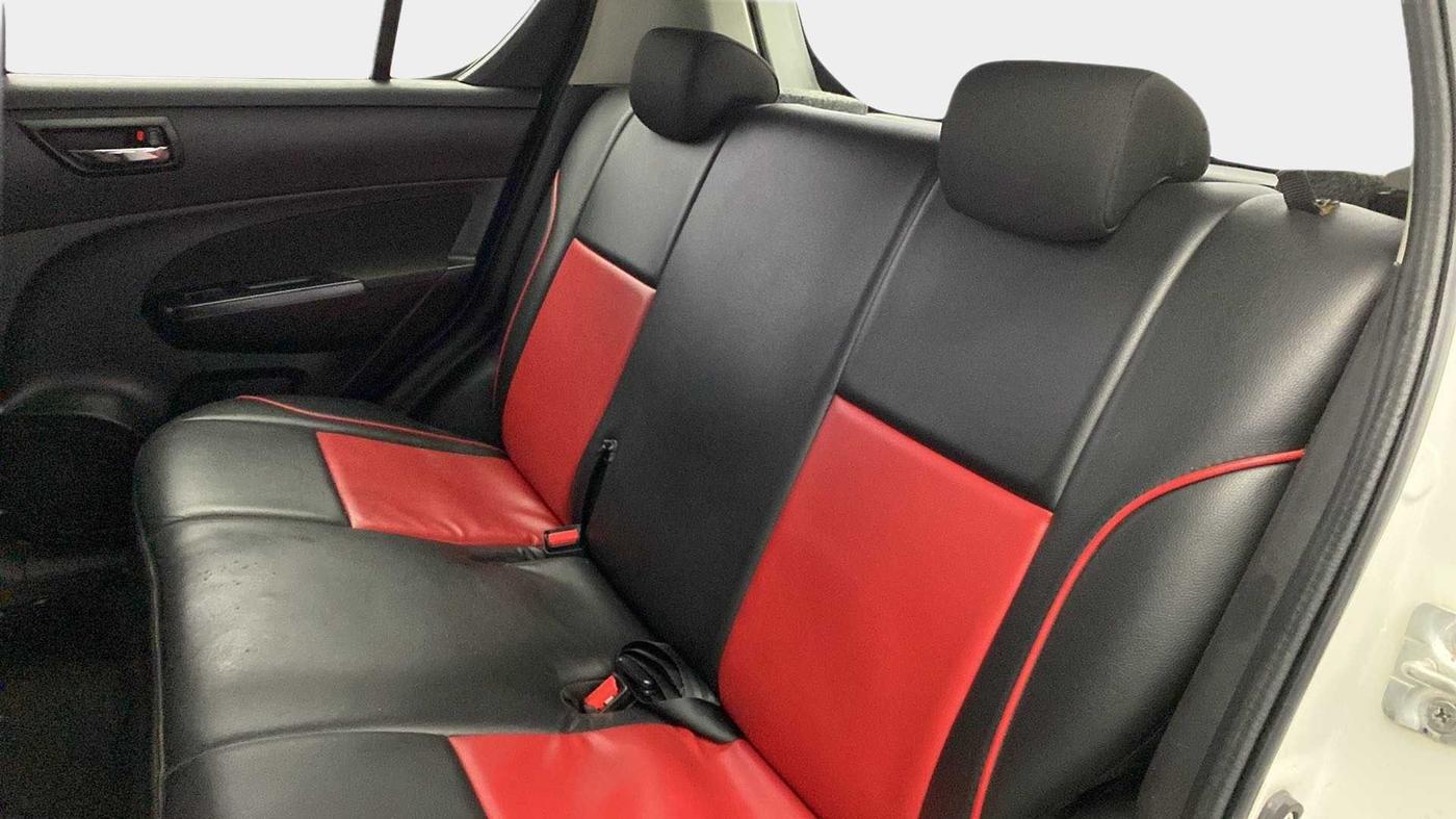 2013 Maruti Swift VXI, Petrol, Manual, 42,891 km, Right Side Rear Door Cabin