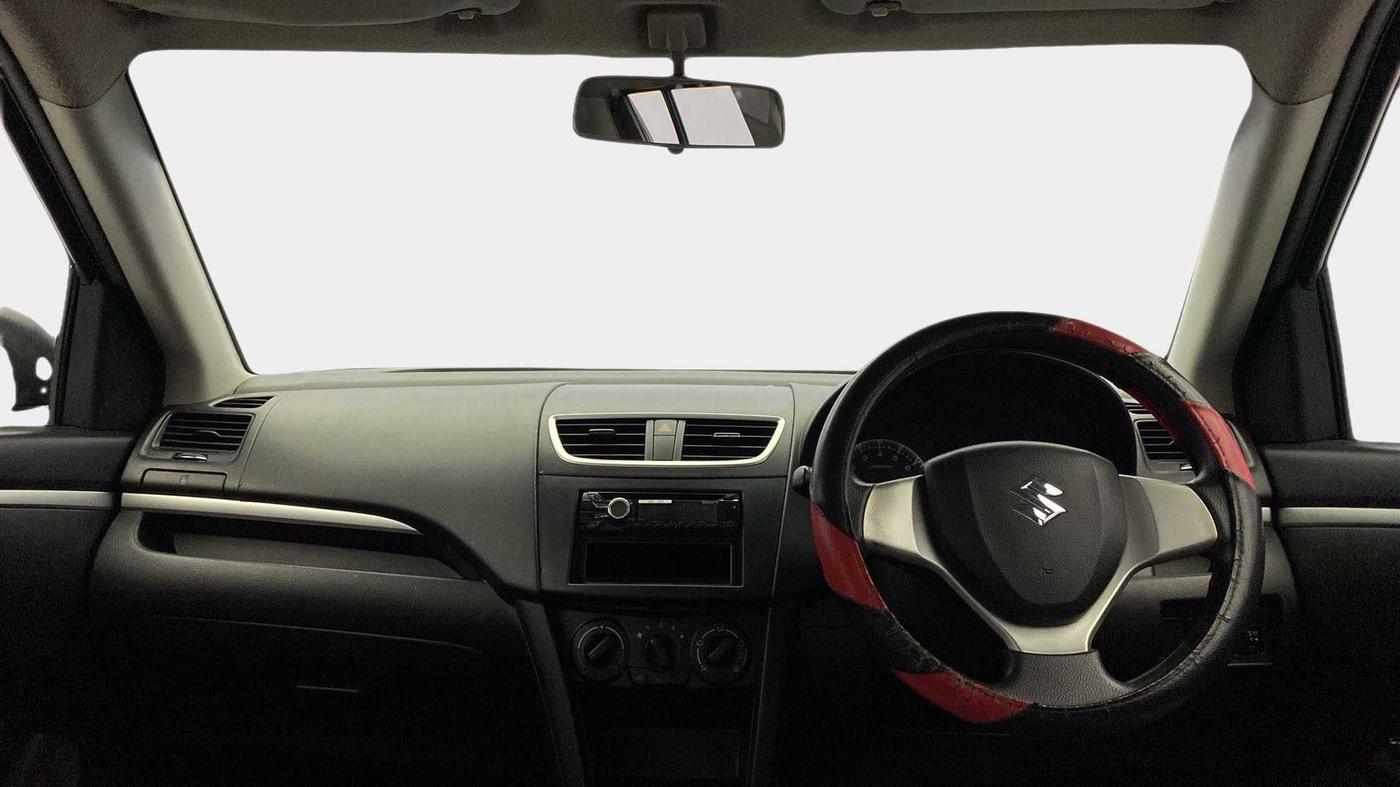 2013 Maruti Swift VXI, Petrol, Manual, 42,891 km, Dashboard