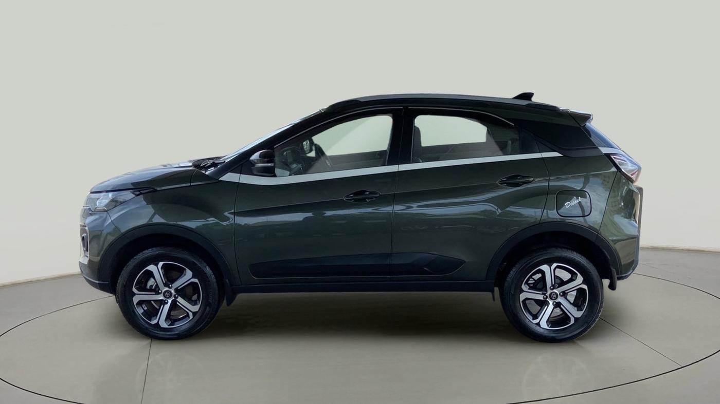 2023 Tata NEXON XZ PLUS DIESEL SUNROOF, Diesel, Manual, 21,181 km, Left Side