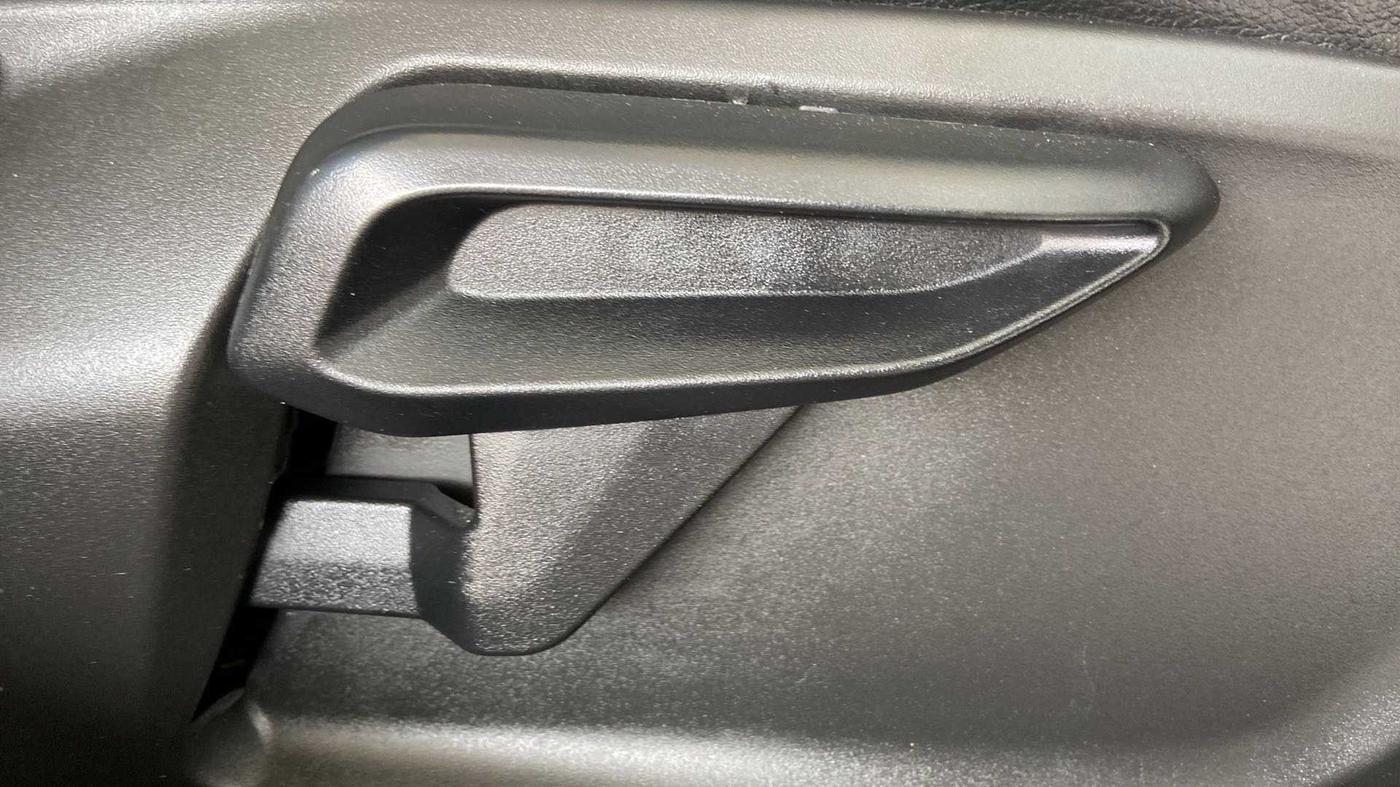 2023 Tata NEXON XZ PLUS DIESEL SUNROOF, Diesel, Manual, 21,181 km, Driver Side Adjustment Panel