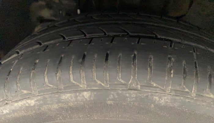 2022 Tata Tiago XT PETROL, Petrol, Manual, 19,666 km, Left Front Tyre Tread