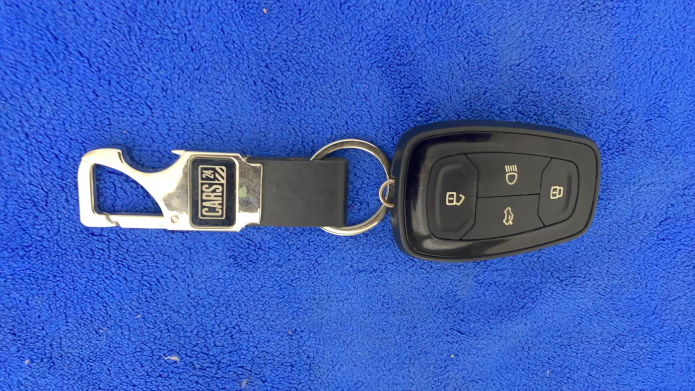 2018 Tata NEXON XZ PLUS DIESEL, Diesel, Manual, 51,869 km, Key Close Up