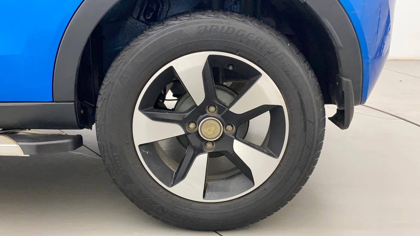2018 Tata NEXON XZ PLUS DIESEL, Diesel, Manual, 51,869 km, Left Rear Wheel