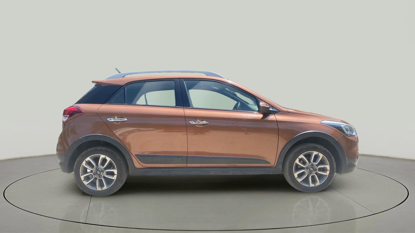 2016 Hyundai i20 Active 1.2 SX, Petrol, Manual, 37,729 km, Right Side