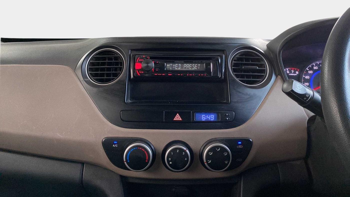 2015 Hyundai Grand i10 MAGNA 1.2 KAPPA VTVT, Petrol, Manual, 56,995 km, Air Conditioner