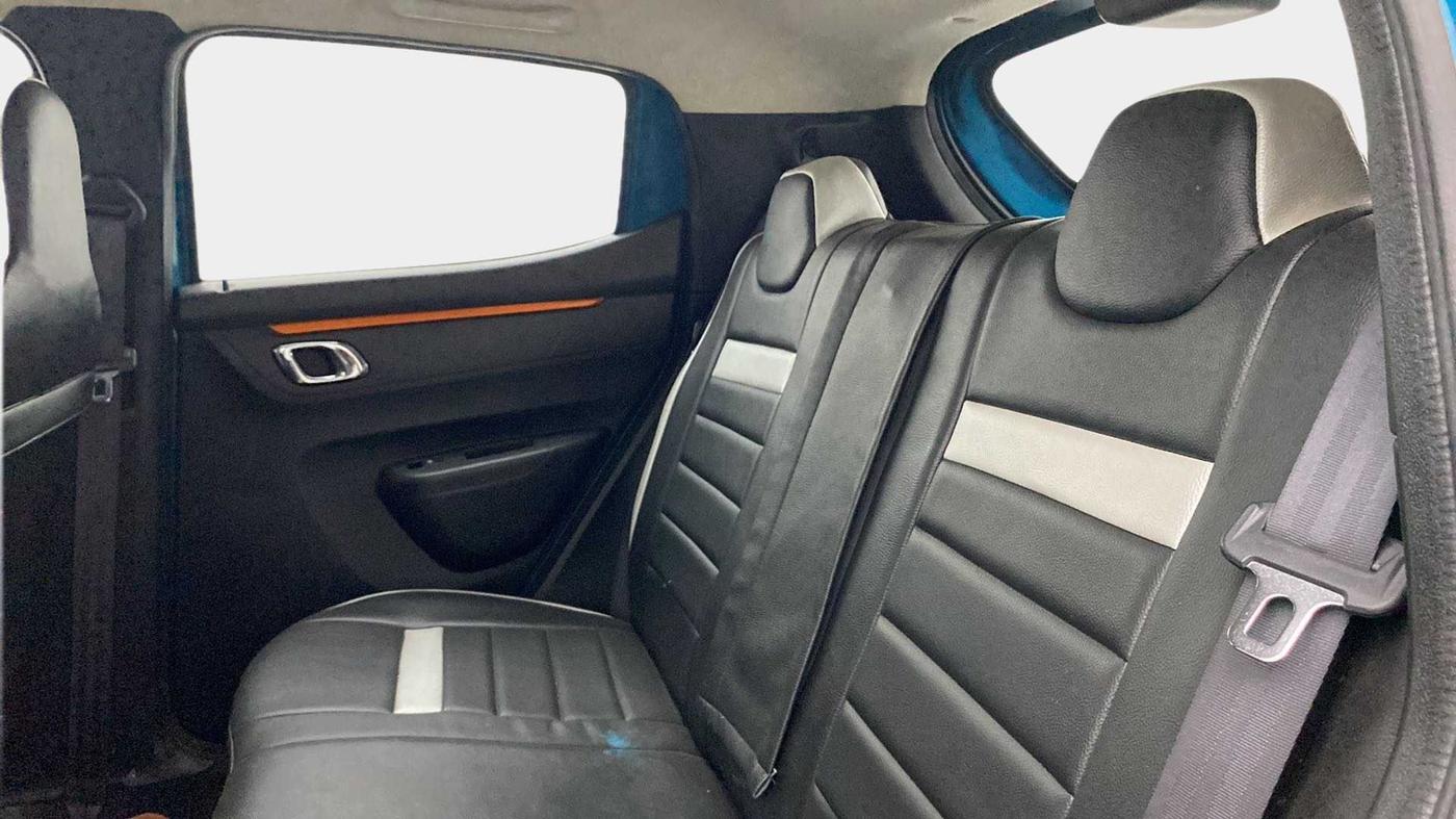2020 Renault Kwid CLIMBER 1.0 AMT (O), Petrol, Automatic, 18,513 km, Right Side Rear Door Cabin