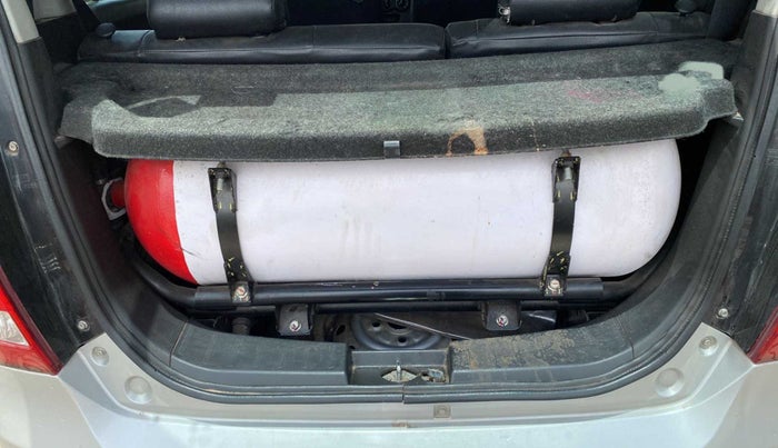 2017 Maruti Wagon R 1.0 LXI CNG, CNG, Manual, 58,845 km, Boot Inside