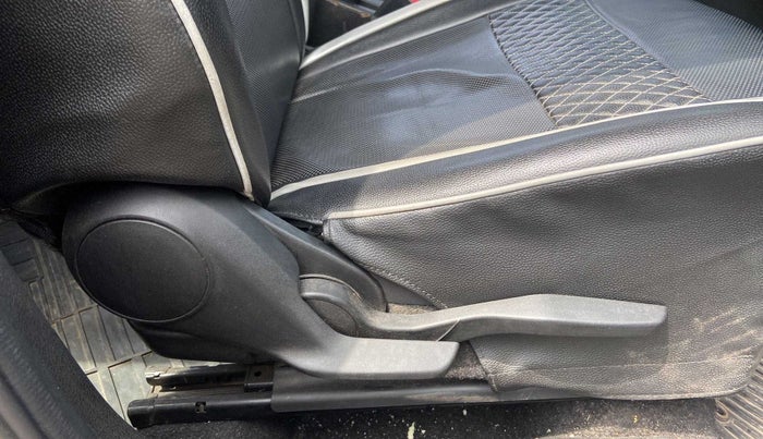2019 Maruti Baleno ZETA PETROL 1.2, Petrol, Manual, 56,641 km, Driver Side Adjustment Panel