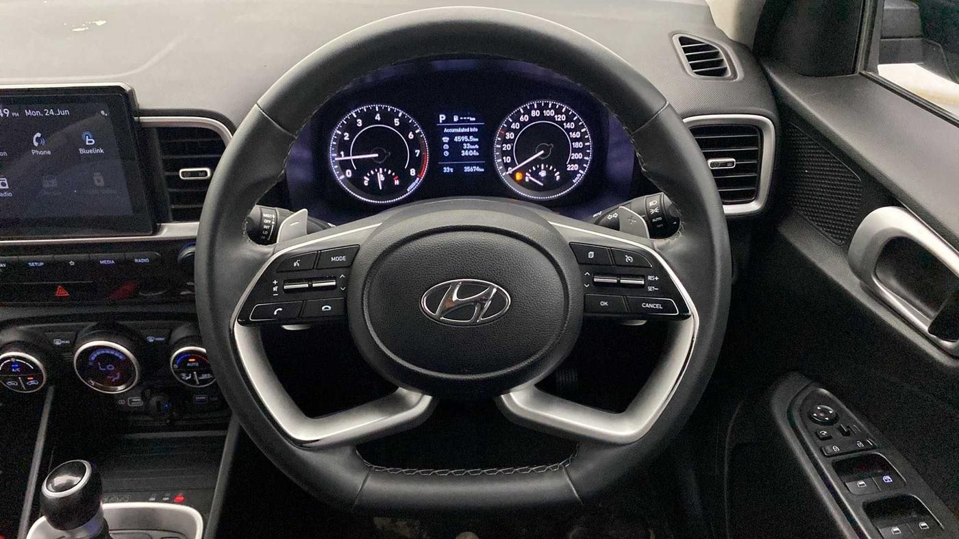 2022 Hyundai VENUE SX PLUS 1.0 TURBO DCT, Petrol, Automatic, 35,606 km, Steering Wheel Close Up