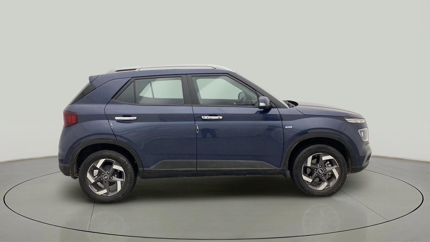 2022 Hyundai VENUE SX PLUS 1.0 TURBO DCT, Petrol, Automatic, 35,606 km, Right Side View