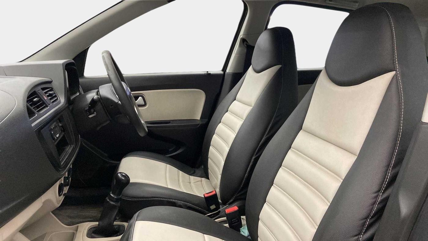 2022 Maruti Alto LXI OPT CNG, CNG, Manual, 24,720 km, Right Side Front Door Cabin