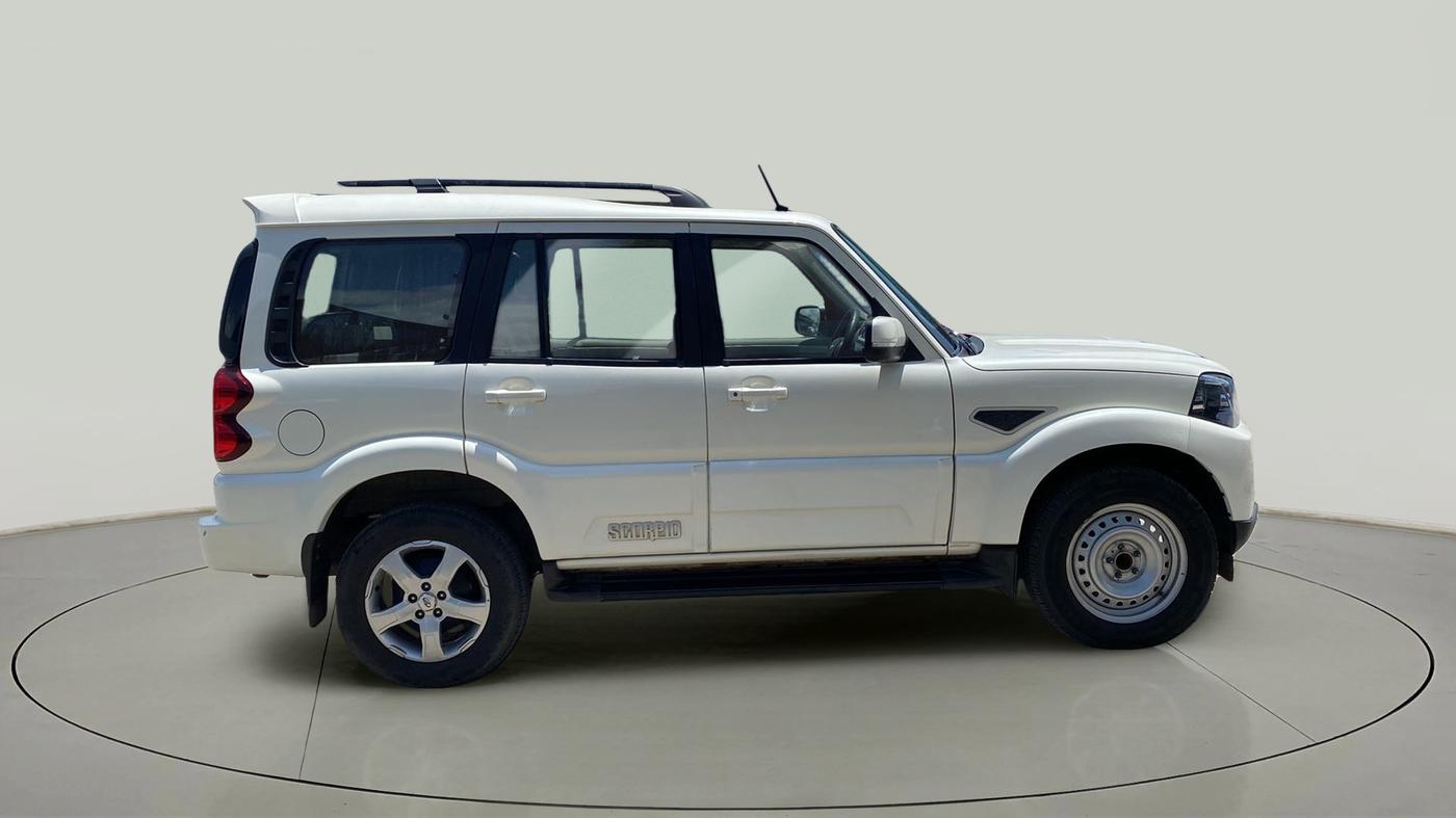 2021 Mahindra Scorpio S11 2WD, Diesel, Manual, 53,568 km, Right Side