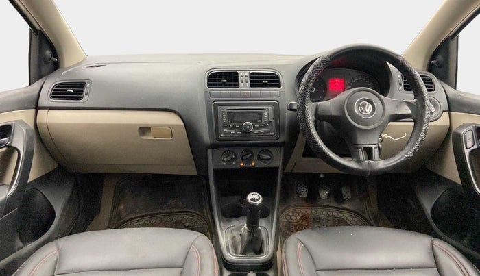 2011 Volkswagen Polo TRENDLINE 1.2L PETROL, Petrol, Manual, 49,229 km, Dashboard