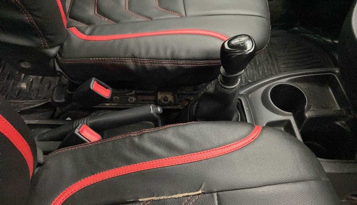 2018 Datsun Redi Go A, Petrol, Manual, 84,695 km, Gear Lever