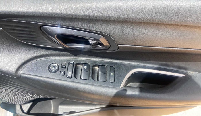 2020 Hyundai NEW I20 Asta 1.0 GDI Turbo IMT, Petrol, Manual, 22,995 km, Driver Side Door Panels Control