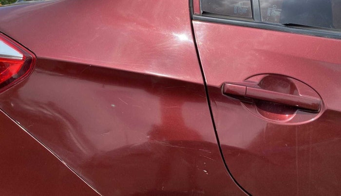 2016 Honda Amaze 1.2L I-VTEC S, Petrol, Manual, 69,821 km, Right quarter panel - Slightly dented