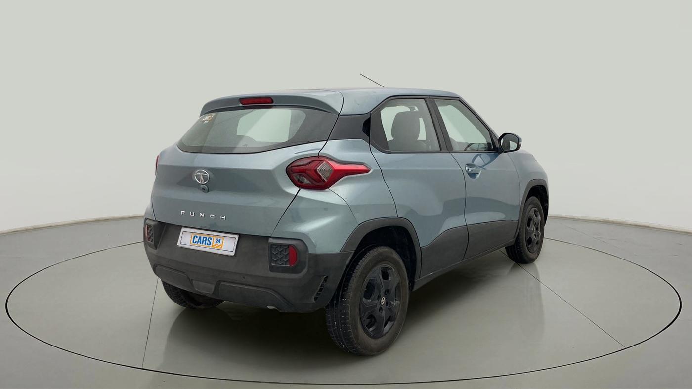 2022 Tata PUNCH ACCOMPLISHED MT, Petrol, Manual, 27,618 km, Right Back Diagonal