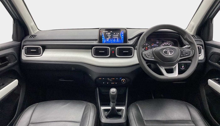 2022 Tata PUNCH ACCOMPLISHED MT, Petrol, Manual, 27,618 km, Dashboard