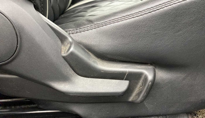 2019 Maruti Baleno DELTA PETROL 1.2, Petrol, Manual, 25,443 km, Driver Side Adjustment Panel