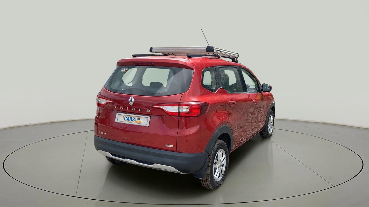 2020 Renault TRIBER RXT, Petrol, Manual, 32,288 km, Right Back Diagonal