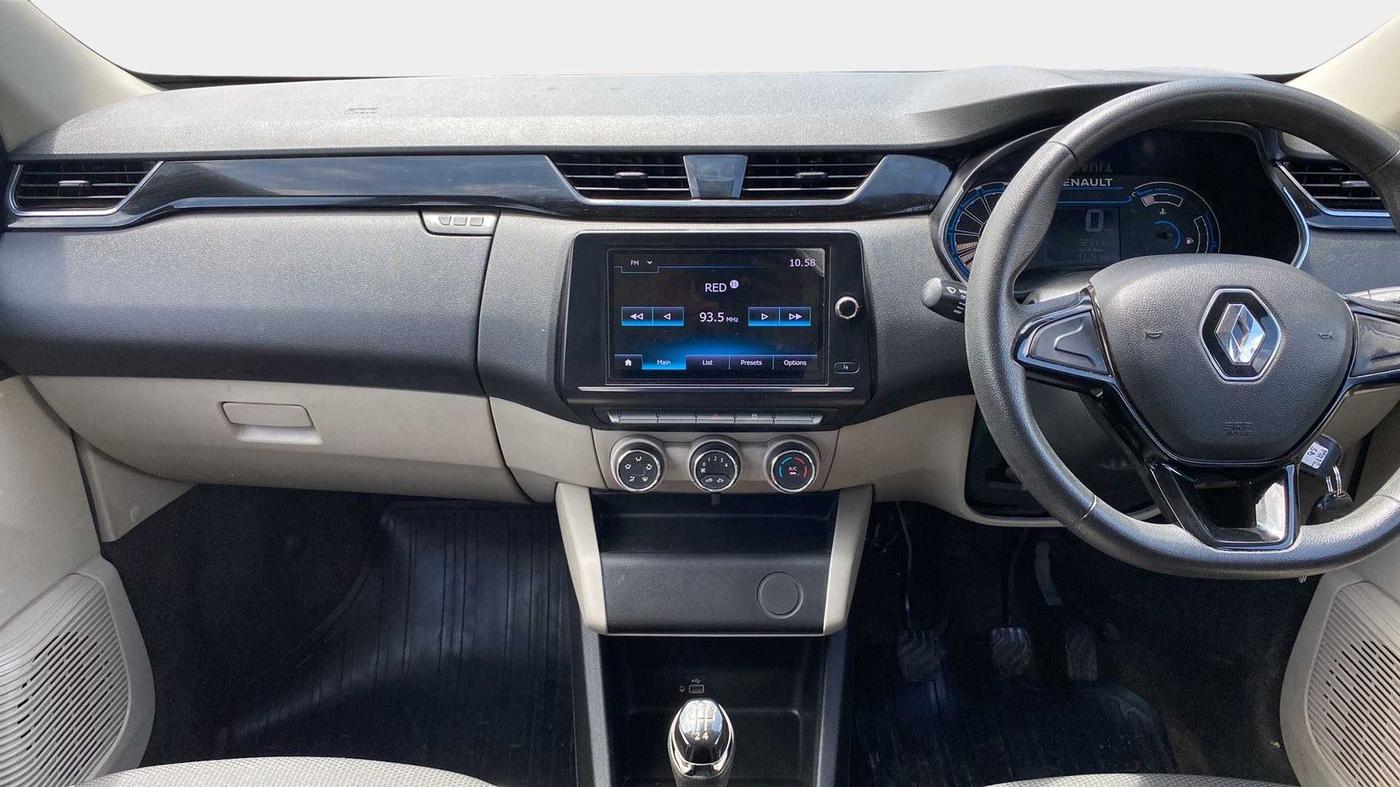 2020 Renault TRIBER RXT, Petrol, Manual, 32,288 km, Air Conditioner