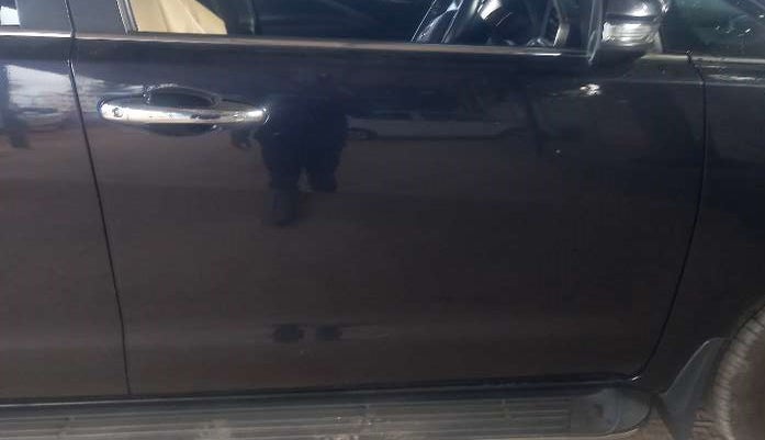 2021 Toyota Innova Crysta 2.4 GX AT 8 STR, Diesel, Automatic, 13,890 km, Driver-side door - Slightly dented