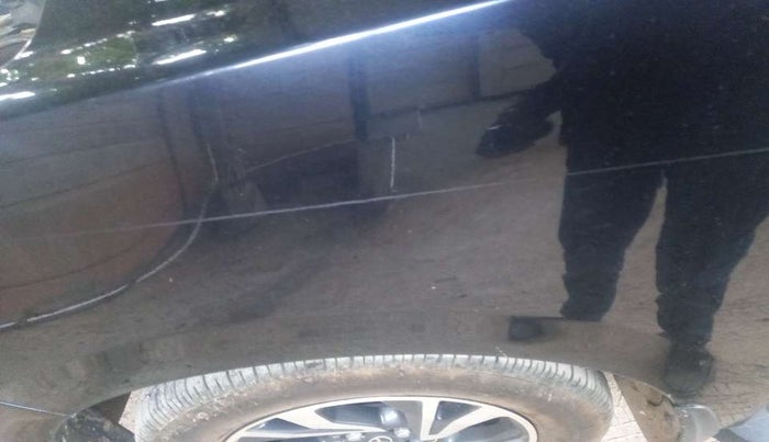 2021 Toyota Innova Crysta 2.4 GX AT 8 STR, Diesel, Automatic, 13,890 km, Left fender - Minor scratches